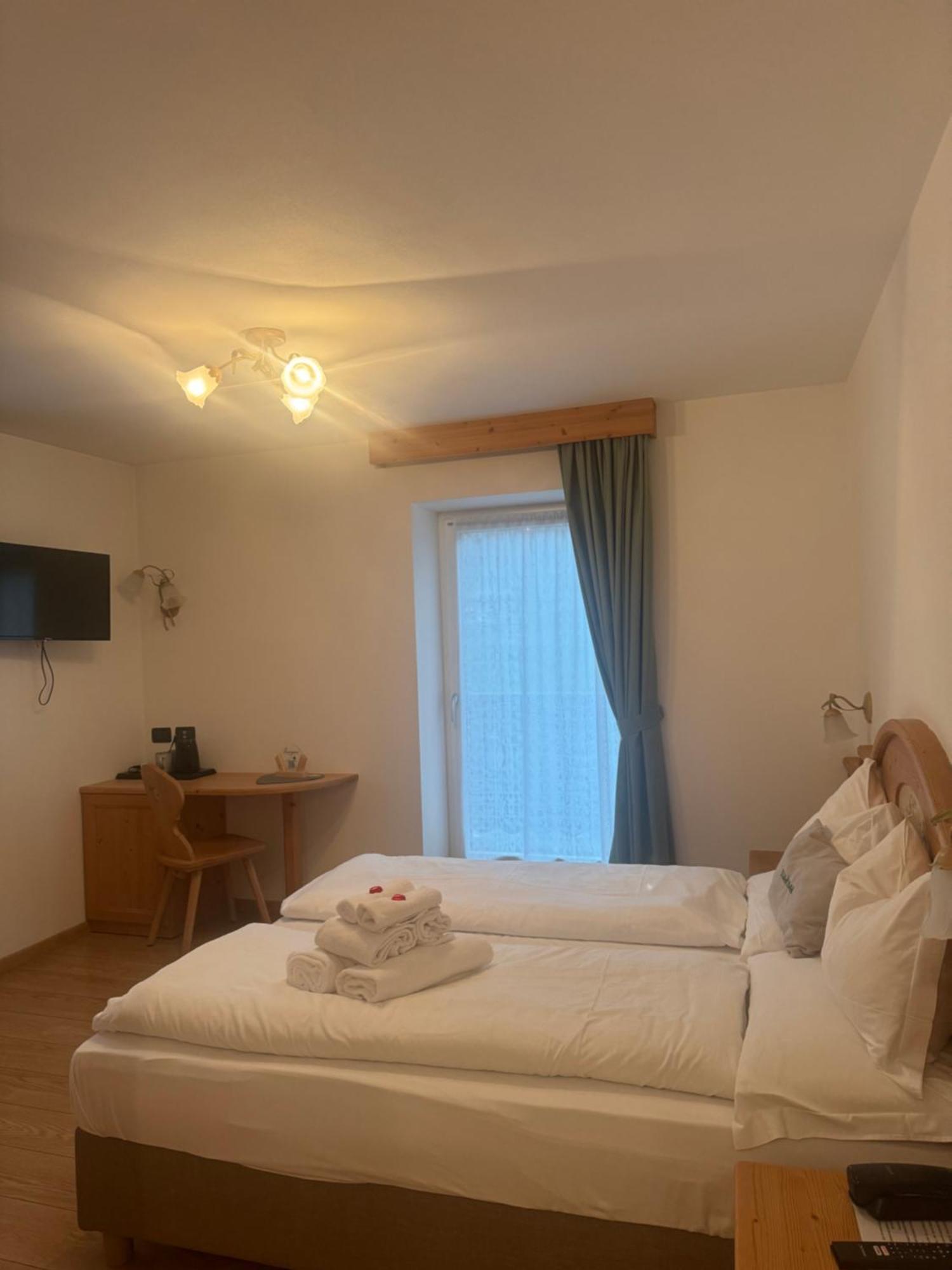 Garni Villa Elsa Pozza di Fassa Kültér fotó